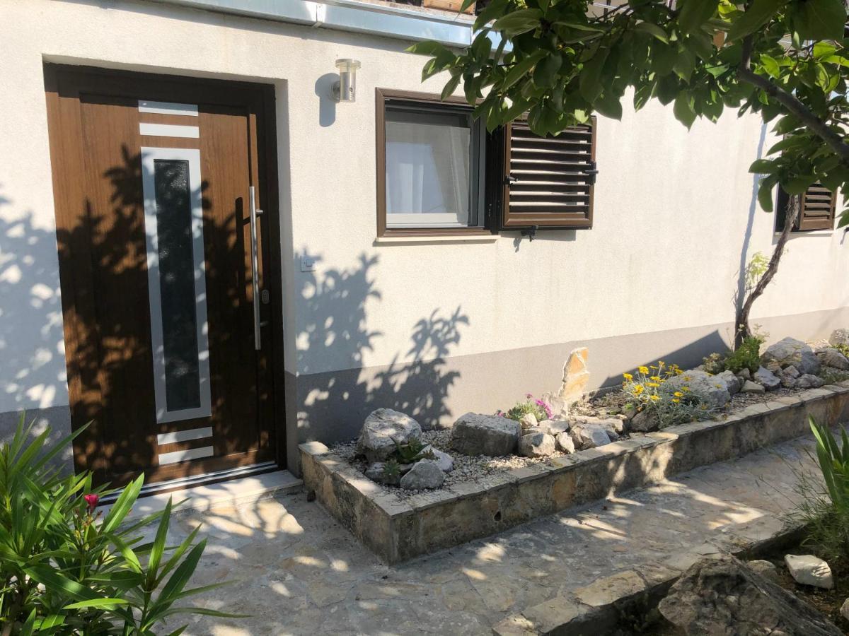 Dalmatia Apartments Podstrana Exterior photo